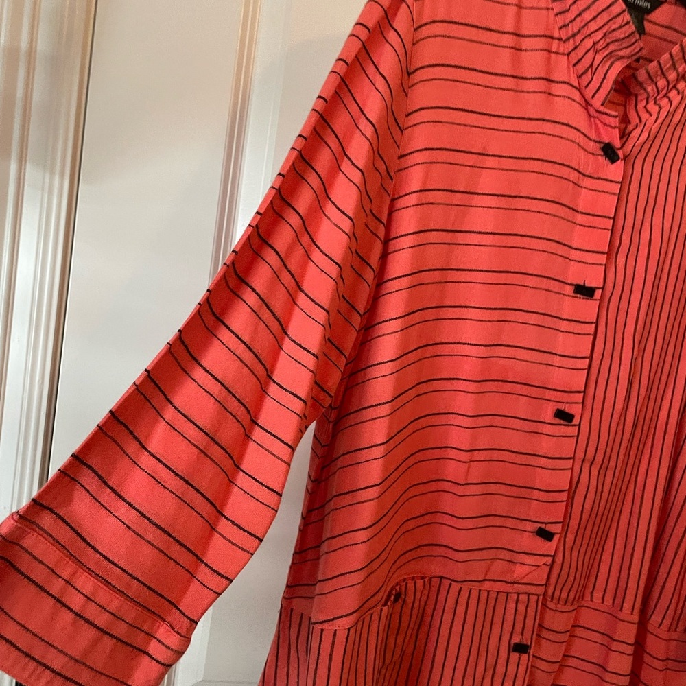 Very gently worn. - Picture 4 of 8